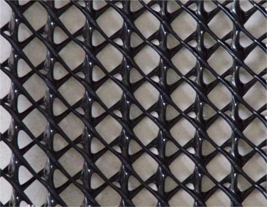 复合排水网的作用和特性